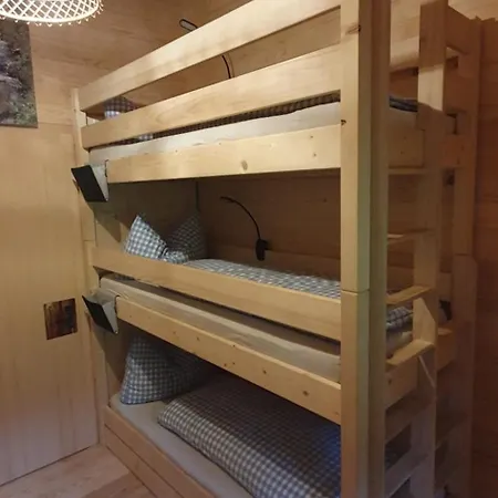 Hirschberghuette * Bizau