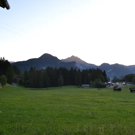 Hirschberghuette Alpstuga *